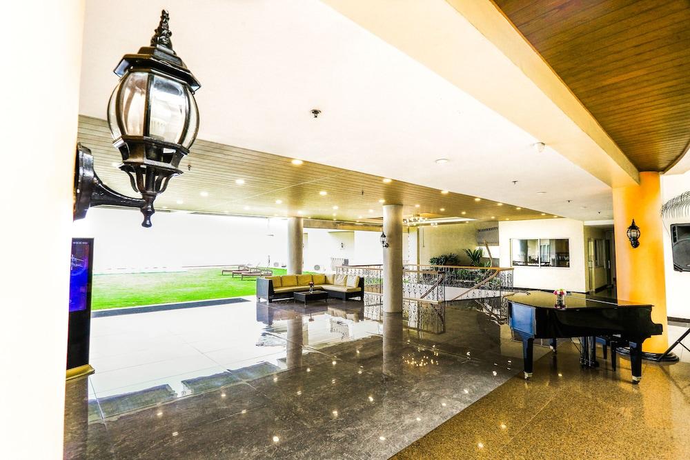 The Lake Hotel Tagaytay Tagaytay City Екстериор снимка