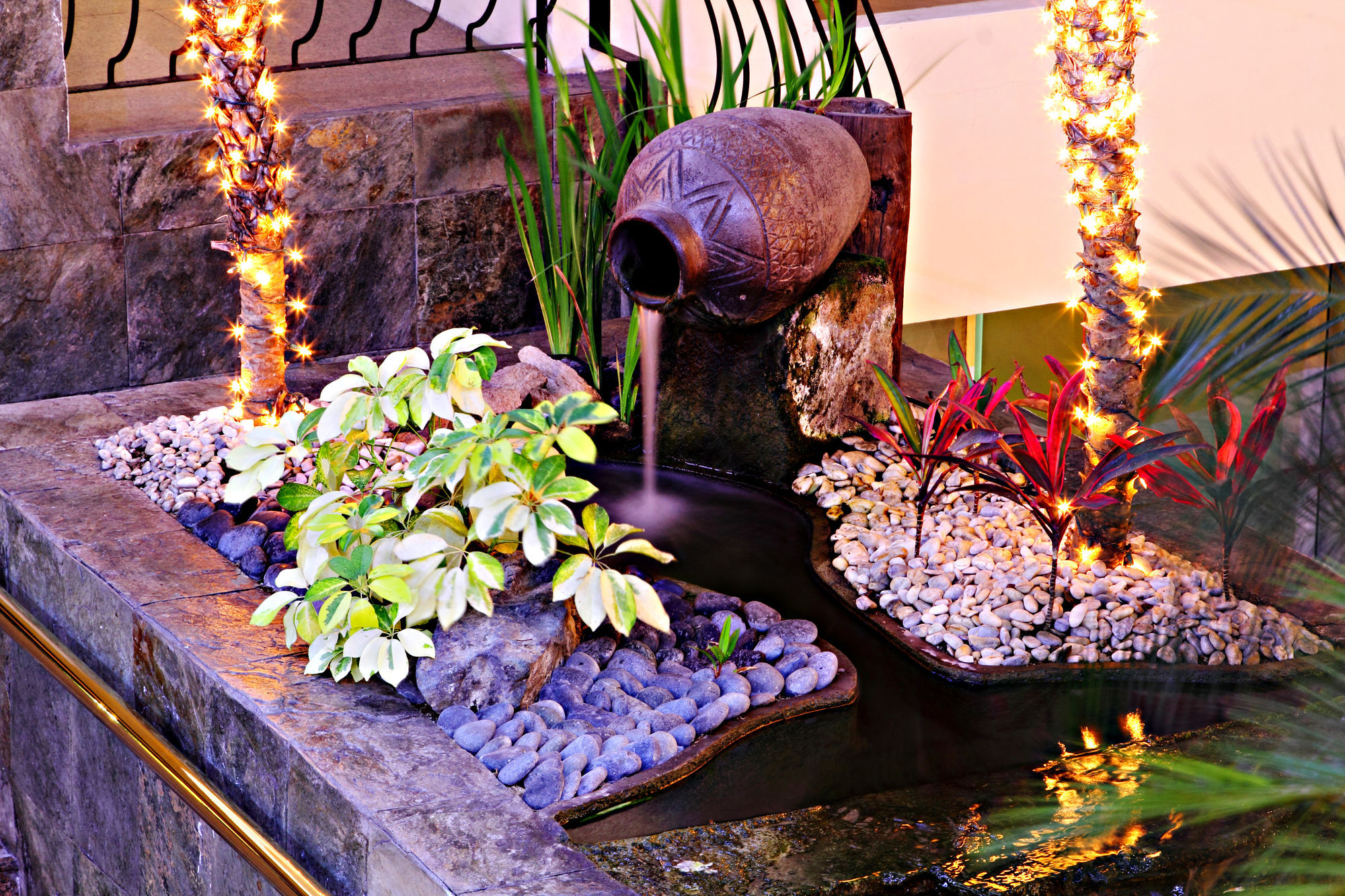 The Lake Hotel Tagaytay Tagaytay City Екстериор снимка